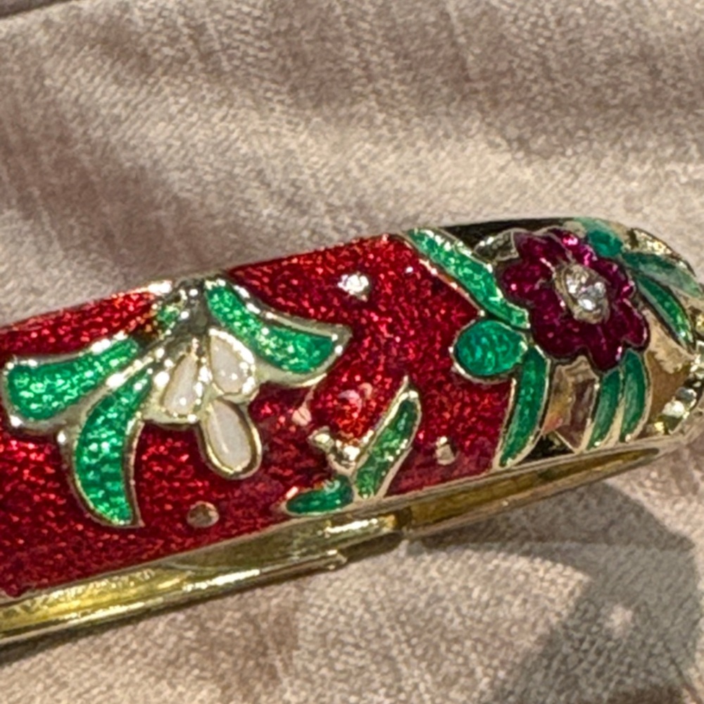 Red and Green Floral Bangle Bracelet 6-7”